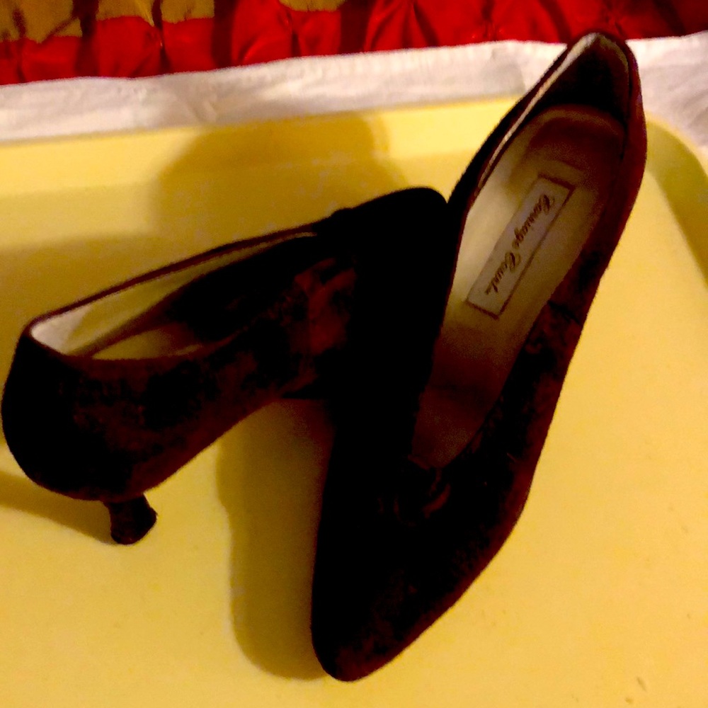 Vintage brown Swede high heels